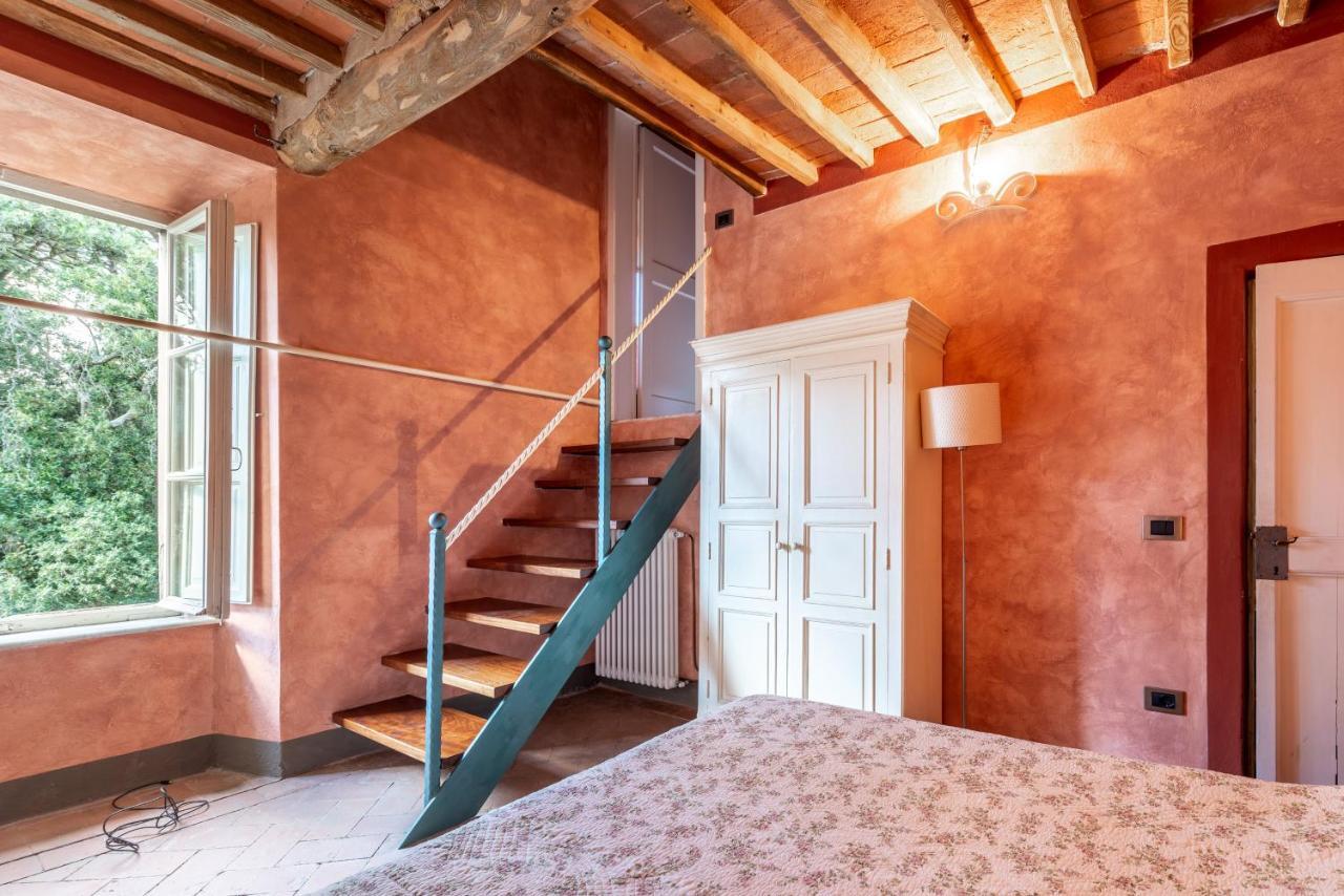 Il Castellaccio Bed & Breakfast Filettole ภายนอก รูปภาพ