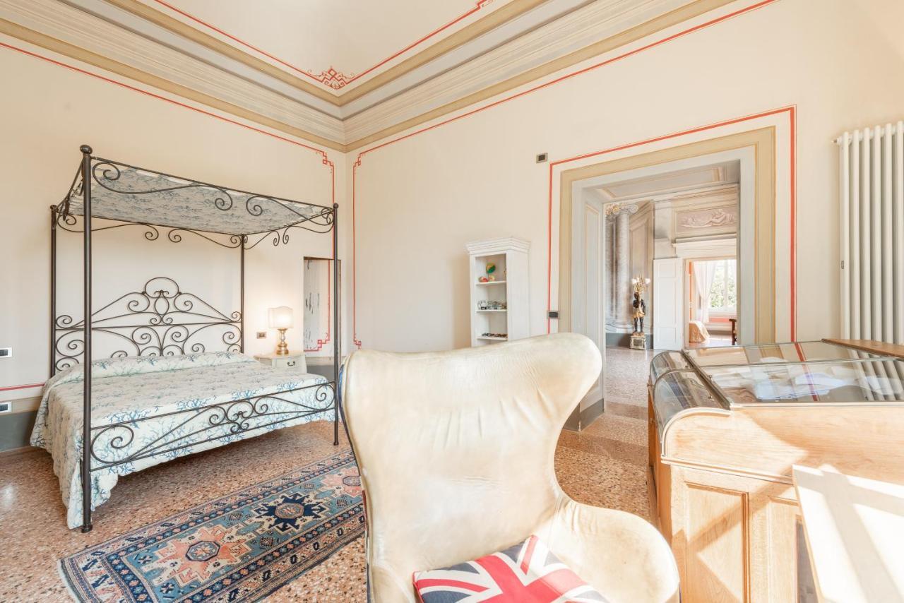 Il Castellaccio Bed & Breakfast Filettole ภายนอก รูปภาพ