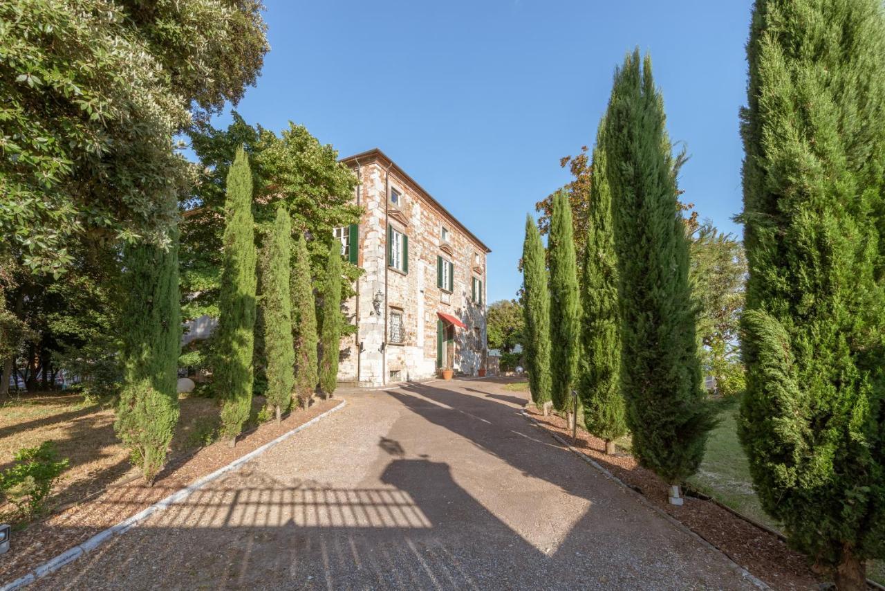 Il Castellaccio Bed & Breakfast Filettole ภายนอก รูปภาพ