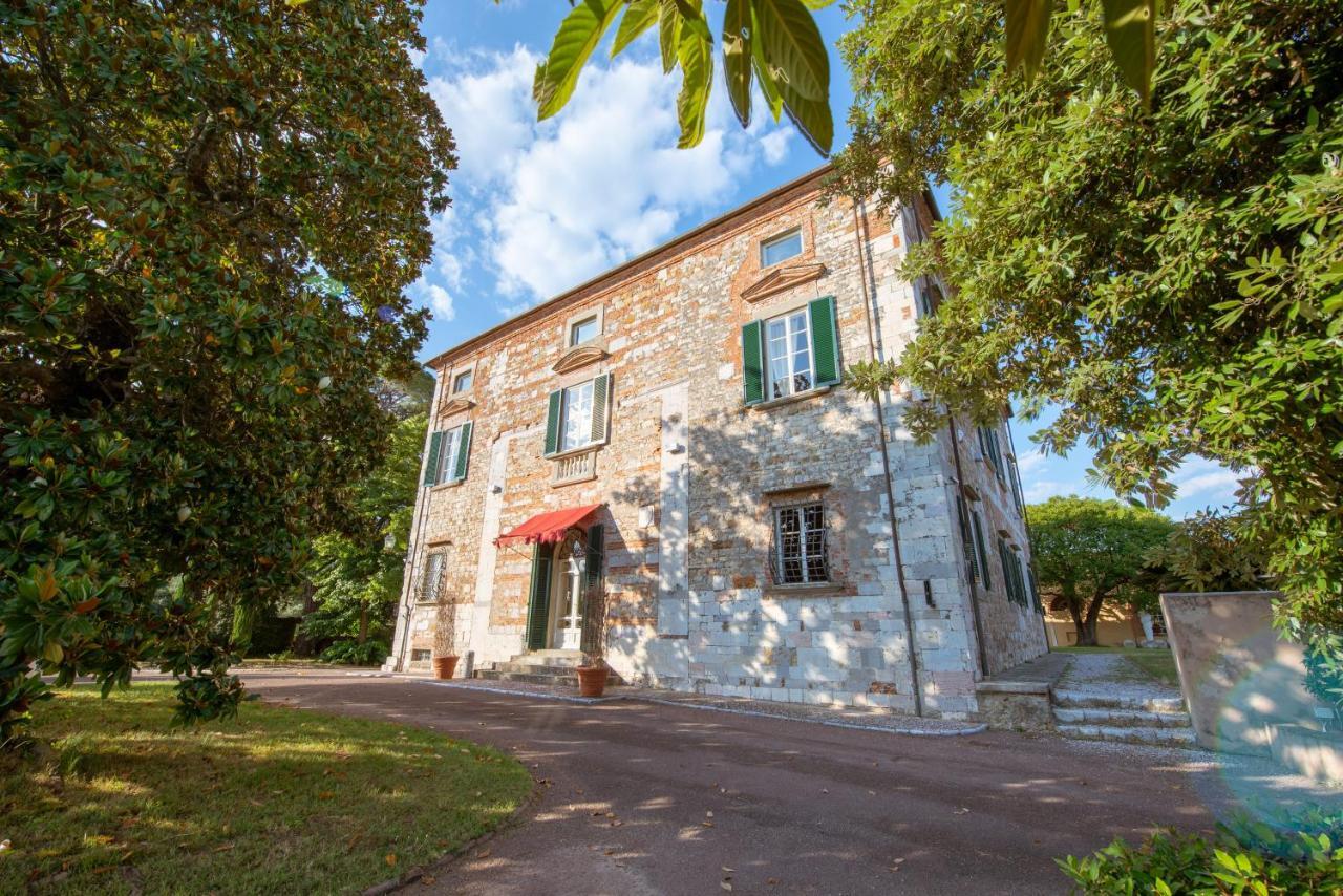 Il Castellaccio Bed & Breakfast Filettole ภายนอก รูปภาพ