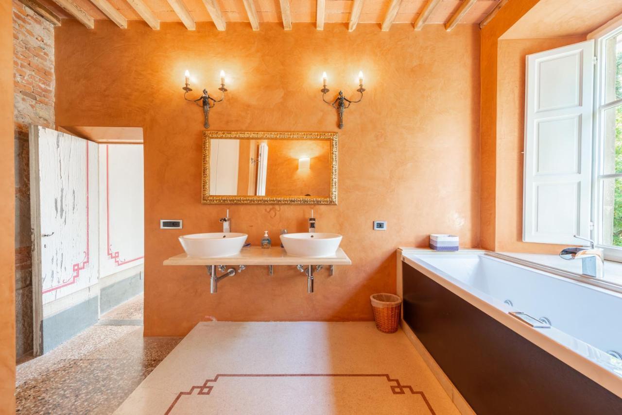 Il Castellaccio Bed & Breakfast Filettole ภายนอก รูปภาพ